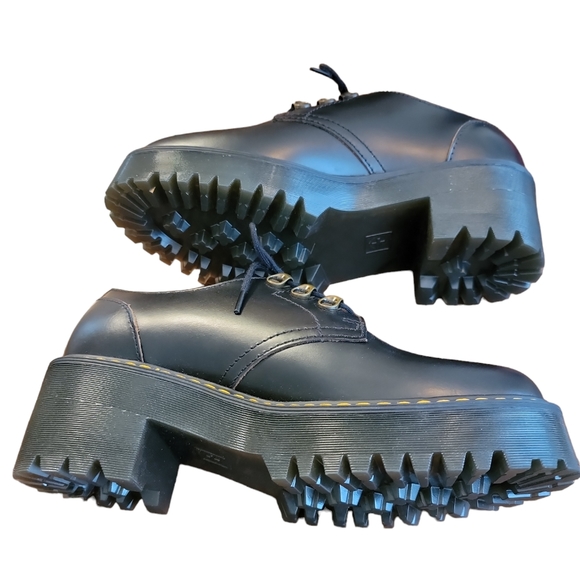 DR MARTENS Leona Lo black leather platform heeled lace up shoes women’s 9 new - Picture 6 of 8